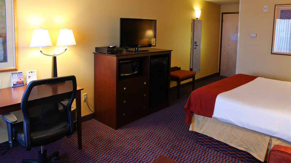Holiday Inn Express Hotel & Suites Richland Dış mekan fotoğraf